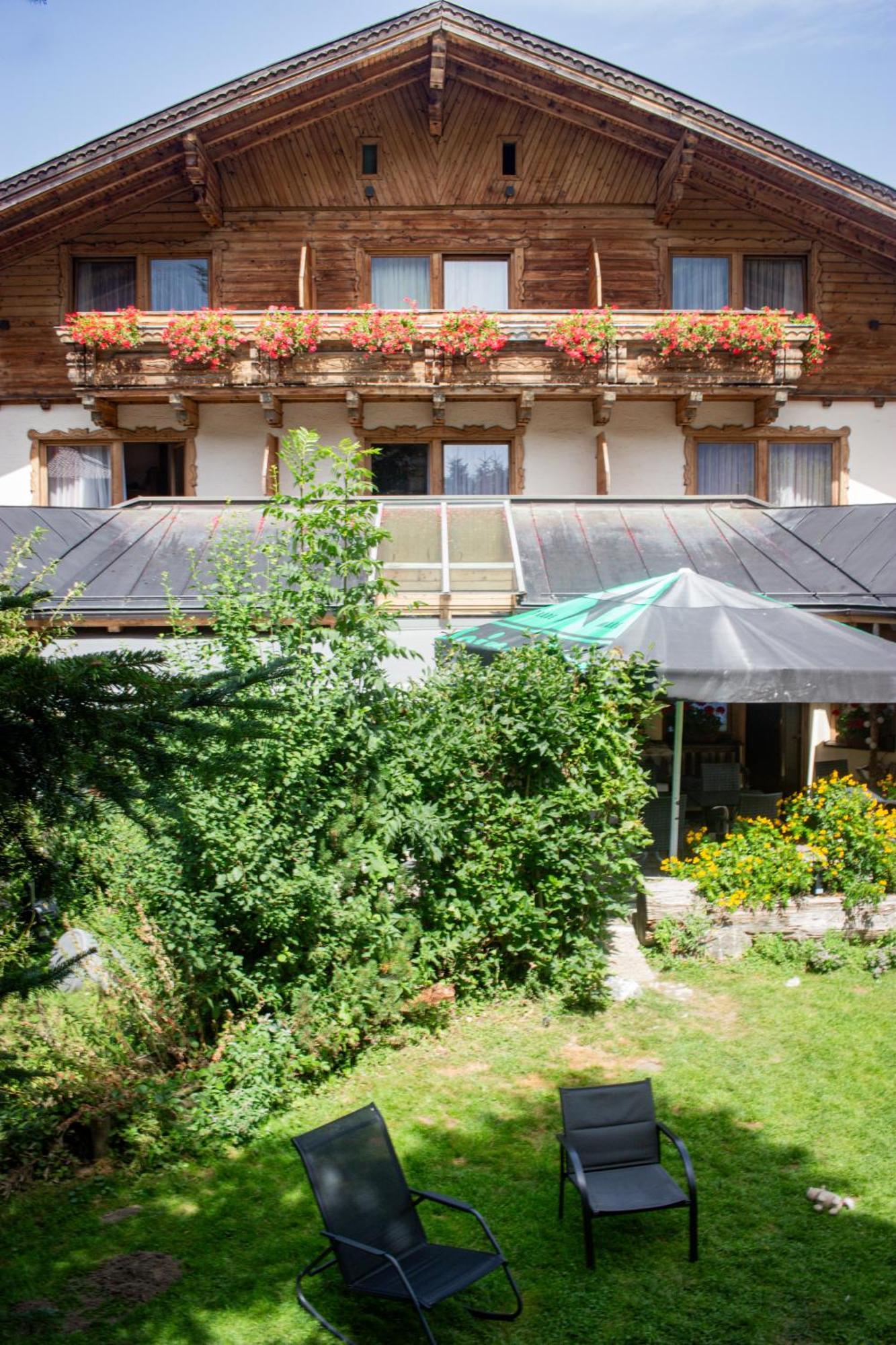 Hotel Forsthof Sankt Johann im Pongau Exterior photo